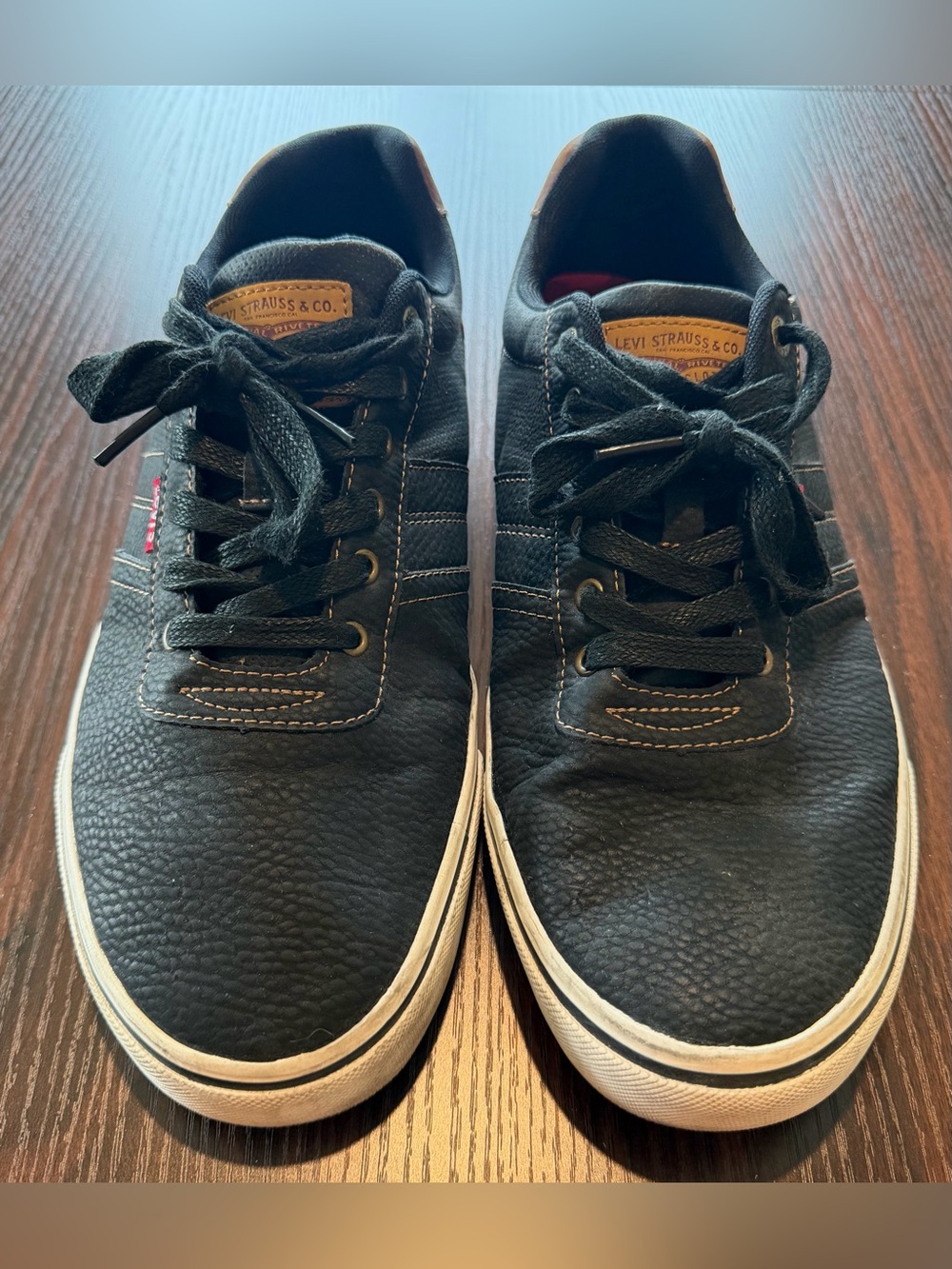 Levis Mens Black Pebbled Faux Leather Low Top Shoes Casual Sneakers Size 11